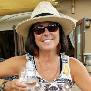 Meet your Posher, Lynn